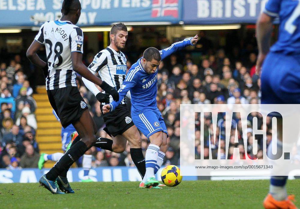 Chelsea s Eden Hazard scoring his sides opening goal Chelsea vs Newcastle United - Premier League - Stamford Bridge - London - England - 08 02 2014 - Pic David Klein Sportimage .