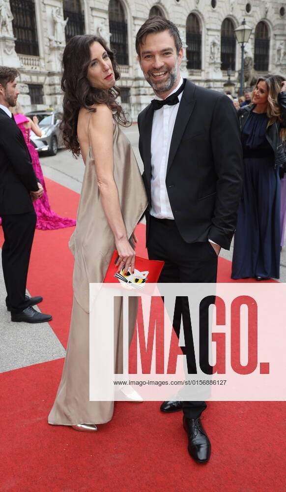 Romy Gala 2022 Wien, 23. 04. 2022 Jakob SEEBÖCK mit Frau Michaela