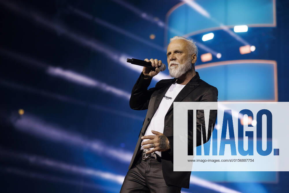 Sänger Nino de Angelo bei das große Schlagerfest XXL in der Lanxess-Arena. Köln, 23.04.2022 NRW Deutschland