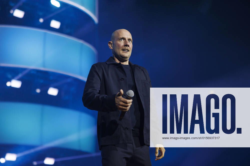 Sänger Oliver Petszokat (Oli P.) bei das große Schlagerfest XXL in der Lanxess-Arena. Köln, 23.04.2022 NRW Deutschland