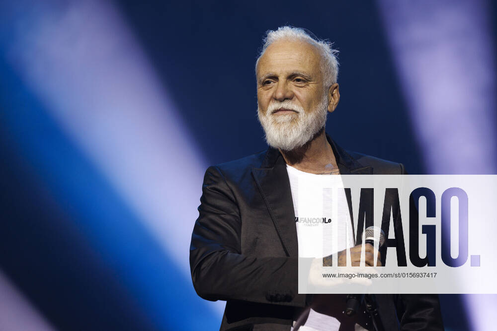 Sänger Nino de Angelo bei das große Schlagerfest XXL in der Lanxess-Arena. Köln, 23.04.2022 NRW Deutschland
