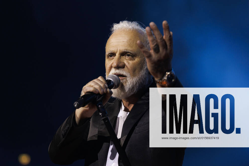 Sänger Nino de Angelo bei das große Schlagerfest XXL in der Lanxess-Arena. Köln, 23.04.2022 NRW Deutschland