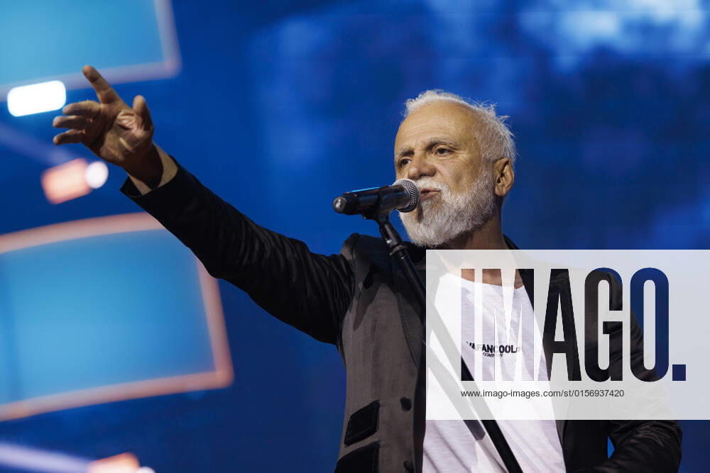 Sänger Nino de Angelo bei das große Schlagerfest XXL in der Lanxess-Arena. Köln, 23.04.2022 NRW Deutschland