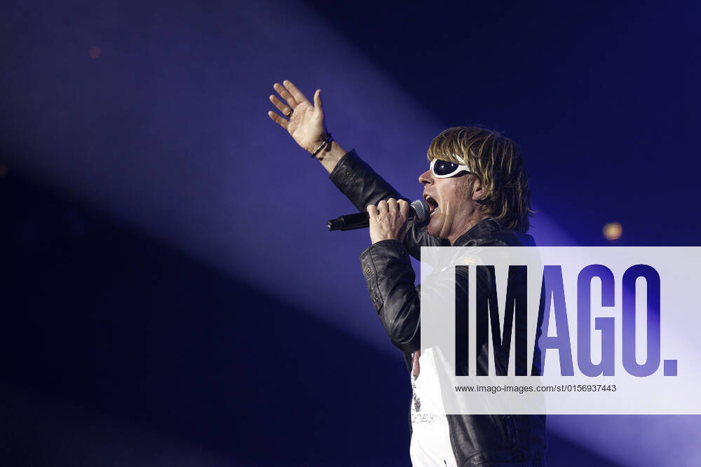 Schlagersänger Mickie Krause bei das große Schlagerfest XXL in der Lanxess-Arena. Köln, 23.04.2022 NRW Deutschland
