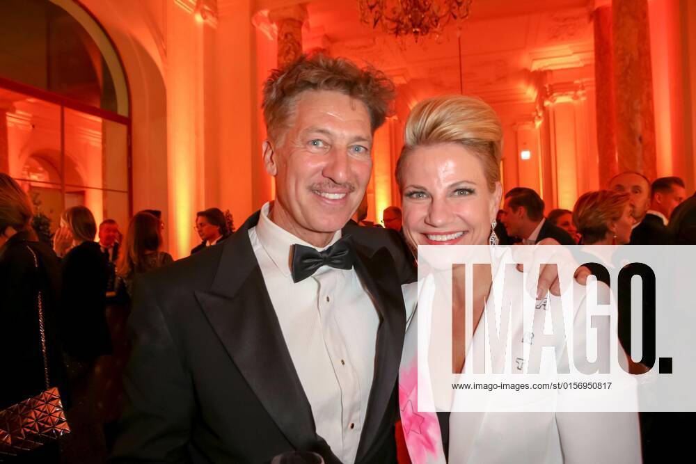 Wiener Hofburg, ROMY - Film- u. TV-Preis, Gala-Verleihung des Fernseh-Preises von ORF u. KURIER im Bild: Tobias Moretti, Kristina Sprenger, ROMY - Film- u. TV-Preis