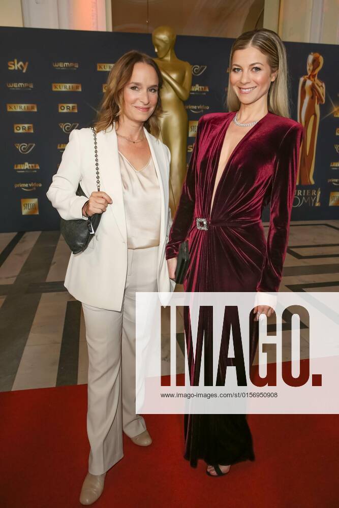 Wiener Hofburg, ROMY - Film- u. TV-Preis, Gala-Verleihung des Fernseh-Preises von ORF u. KURIER im Bild: Miriam Unger, Hilde Dalik, ROMY - Film- u. TV-Preis