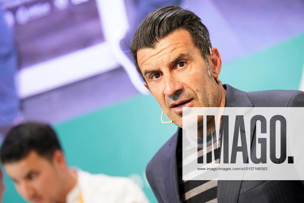 Portuguese football legend Luis Figo performs a show-cooking by Epigen Healthy Bite during the Salon Gourmets 2022. April 26, 2022. (2022042627)