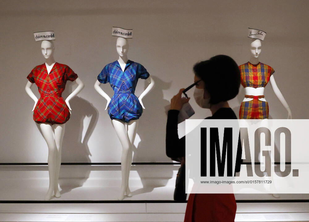 Invited guests and media attend a press preview at The Metropolitan Museum of Art for the unveiling of the Costume Institute opening of In America: An Anthology of Fashion leading up to the Met Gala in New York City on Monday, May 2, 2022. NYP20220502911 JOHNxANGELILLO