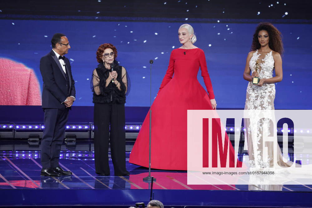 Verleihung des David di Donatello-Preises 2022 in Rom - Die Preisträger May 3, 2022, ROME, Italia: Italian actress Giovanni Ralli at Cinecitta studios receives award David to Career during the 67th edition of the David di Donatello Awards, in Rome, Italy, 3 May 2022. ANSA GIUSEPPE LAMI ROME Italia - ZUMAa110 20220503_zaf_a110_010
