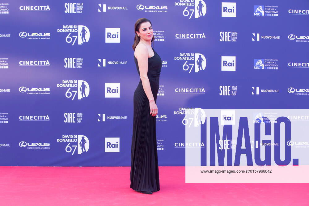 Verleihung des David di Donatello-Preises 2022 in Rom Italy: Red Carpet of David di Donatello 2022 Awards ceremony Luisa Ranieri attends the red carpet of David di Donatello 2022 awards ceremony in Rome Rome Italy