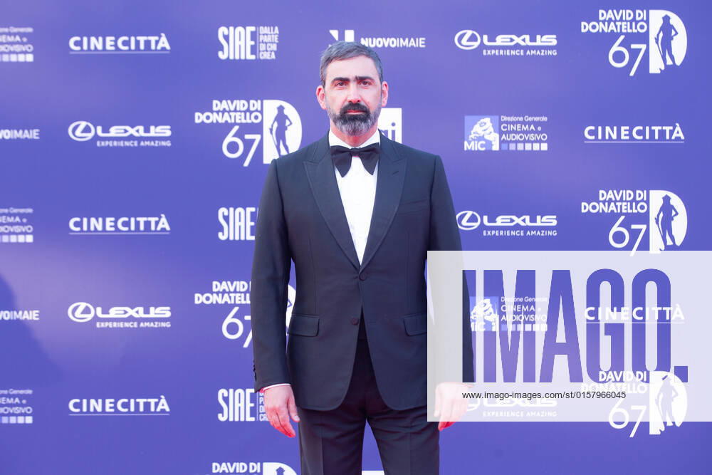 Verleihung des David di Donatello-Preises 2022 in Rom Italy: Red Carpet of David di Donatello 2022 Awards ceremony Yuri Ancarani attends the red carpet of David di Donatello 2022 awards ceremony in Rome Rome Italy