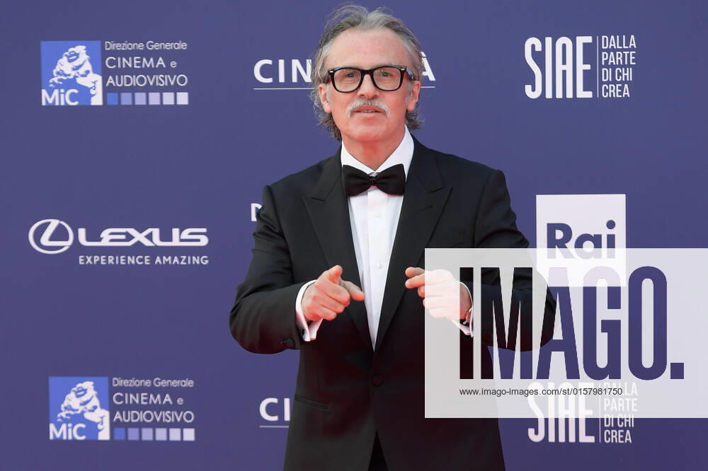 Verleihung des David di Donatello-Preises 2022 in Rom May 3, 2022, Rome, Italy: Fabrizio Ferracane attends the red carpet of the 67th Premi David di Donatello 2022 at Cinecittà Studios. Rome Italy - ZUMAs197 20220503_zaa_s197_182