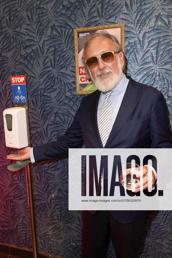 Friedrich Liechtenstein beim Bunte New Faces Award Music 2022 im The Reed. Berlin