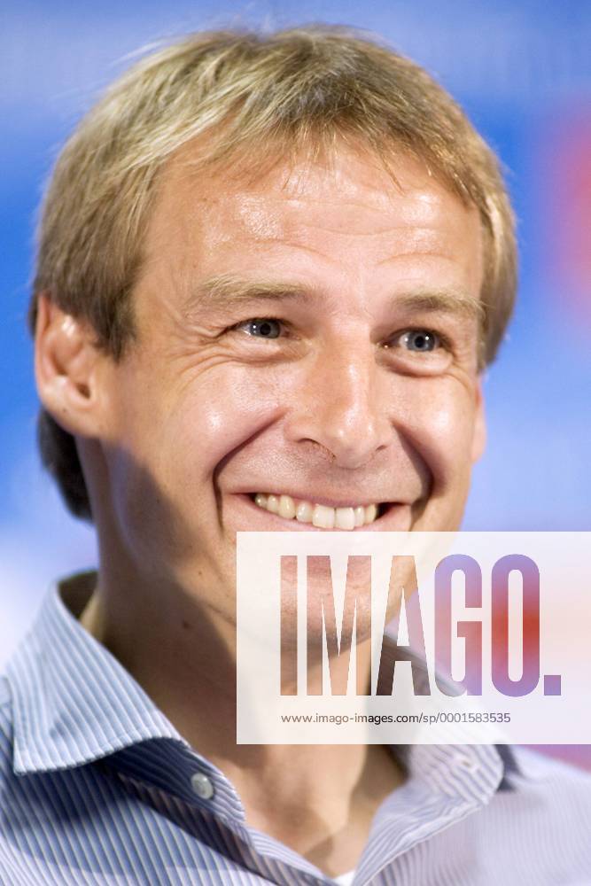 Bundestrainer Jürgen Klinsmann (Deutschland) Fußball Länderspiel Herren Confederations Cup 2005, Confederationscup, Konföderationencup, Konföderationen, Länderspiel Porträt Gruppe A Köln