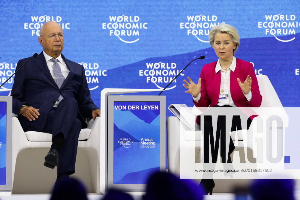 (220524) -- DAVOS, May 24, 2022 -- European Commission President Ursula von der Leyen (R) talks with Klaus Schwab, founder and executive chairman of the World Economic Forum (WEF), at the WEF Annual Meeting 2022 in Davos, Switzerland, May 24, 2022. The WEF Annual Meeting 2022 is held here from May 22 to 26. ) SWITZERLAND-DAVOS-WORLD ECONOMIC FORUM ZhengxHuansong