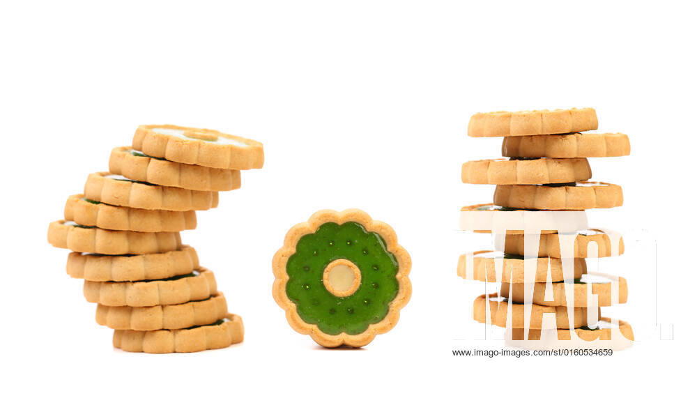 Composition of cookies with kiwi jam. Isolated on a white background. , 10083310.jpg, background, closeup, isolated, grain, nobody, butter, plate, delicious, green, dessert, white, sweet, jelly, view, unhealthy, snack, flavor, break, breakfast, kiwi, gourmet, crunchy, assortment, jam, eat, candy, biscuit, tasty, healthy, bakery, above, almond, sugar, assorted, variation, cookies, fruit, fresh, bread, sweetness, mix, baked, food, edible, mixed, row, concept,