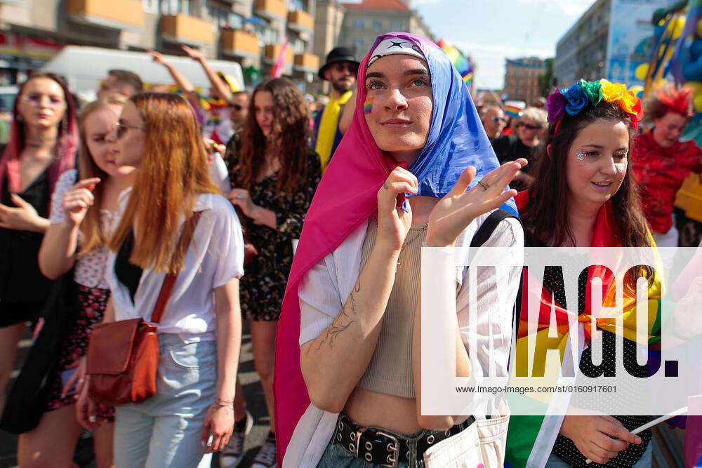 Almost 20,000 people took part in the LGBT march in the center of Wroclaw. The order was kept by the police, and the counter-manifestation consisted of 10 people. Wroclaw Poland - ZUMAz123 20220611_zip_z123_047