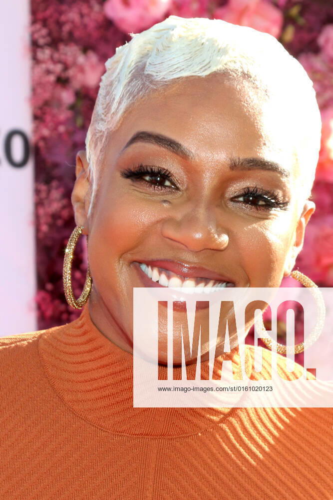 LOS ANGELES - JUN 14: Tiffany Haddish at the 2022 YWCA Greater Los Angeles Phenomenal Woman Awards at the You Tube Theater on June 14, 2022 in Los Angeles, CA