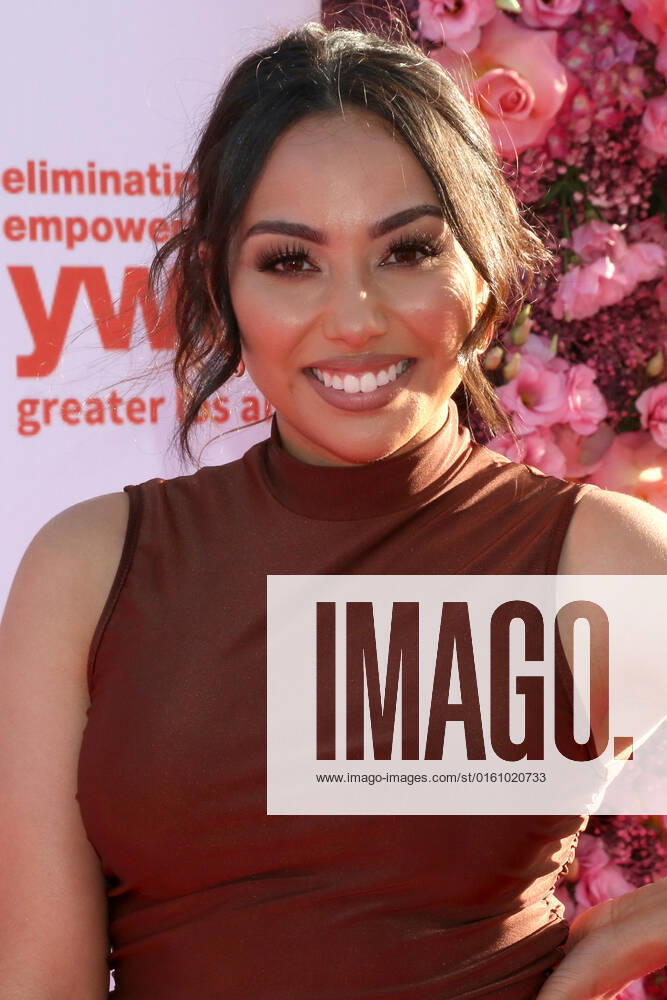 LOS ANGELES - JUN 14: Danielle Larracuente at the 2022 YWCA Greater Los Angeles Phenomenal Woman Awards at the You Tube Theater on June 14, 2022 in Los Angeles, CA Los Angeles USA - ZUMAb170 20220614_zap_b170_002