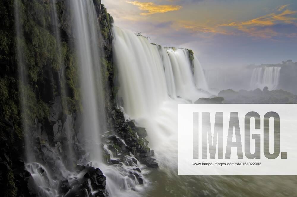 Iguacu Wasserfälle, Detailansicht, die größten Wasserfälle der Erde, Foz do Iguaçu, Brasilien, Südamerika