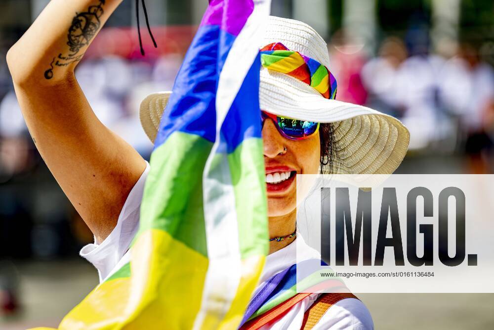 2022-06-18 11:21:55 ROTTERDAM - The Pride March traditionally moves through the city during Pink Saturday. This year s event will be held in Rotterdam with a march, information market and performances that reflect on the emancipation of the LGBTQ+ community. ANP ROBIN UTRECHT netherlands out - belgium out