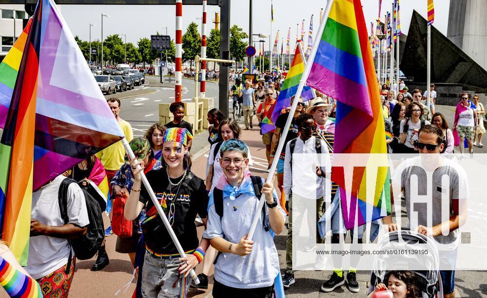 2022-06-18 13:19:52 ROTTERDAM - The Pride March traditionally moves through the city during Pink Saturday. This year s event will be held in Rotterdam with a march, information market and performances that reflect on the emancipation of the LGBTQ+ community. ANP ROBIN UTRECHT netherlands out - belgium out