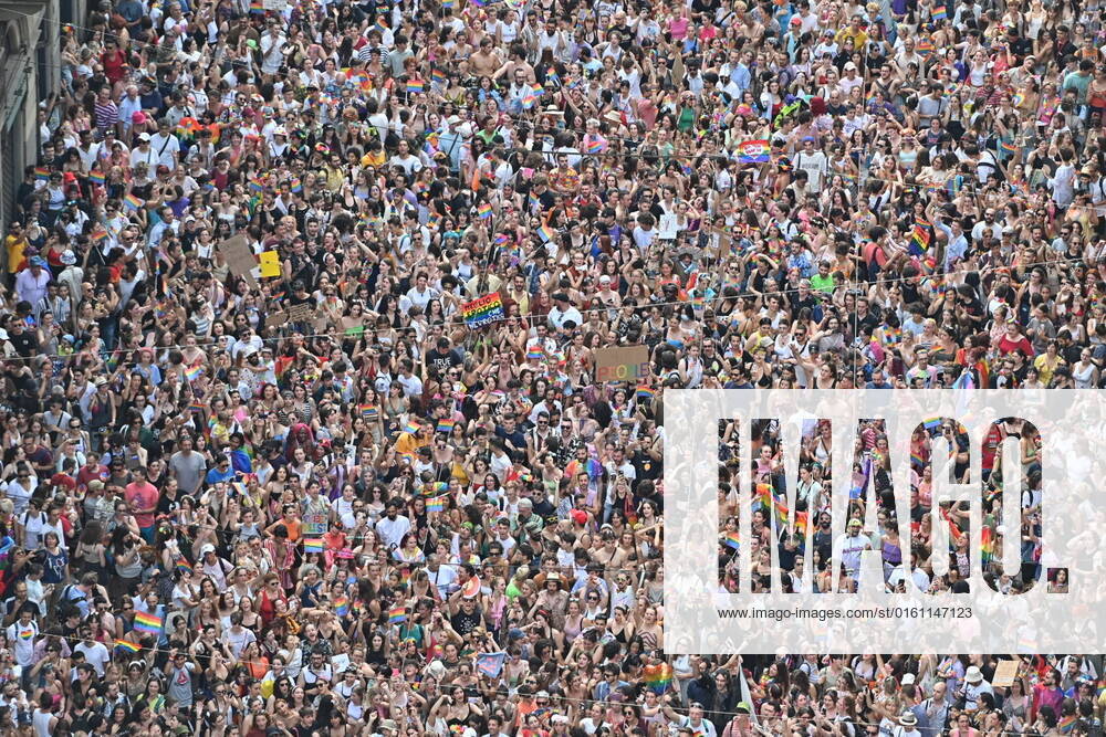 People attend the Turin Pride parade in Turin, Italy, 18 June 2022. Pride month is celebrated across the world every year in the month of June to raise awareness and promote equal rights for the LGBTQ community. ANSA Turin Italy - ZUMAa110 20220618_zaf_a110_043