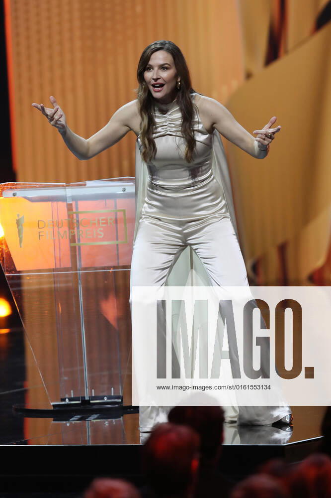 Deutscher Filmpreis 2022 Katrin Bauerfeind bei der Verleihung der Lola - Deutscher Filmpreis 2022 im Palais am Funkturm in Berlin 24.06.2022