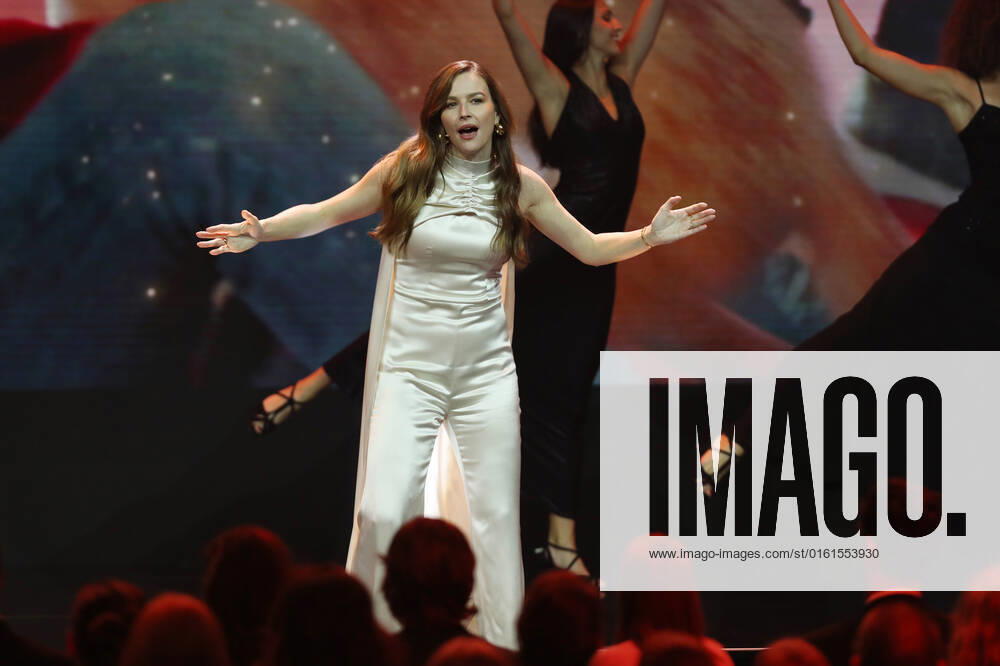 Deutscher Filmpreis 2022 Katrin Bauerfeind bei der Verleihung der Lola - Deutscher Filmpreis 2022 im Palais am Funkturm in Berlin 24.06.2022