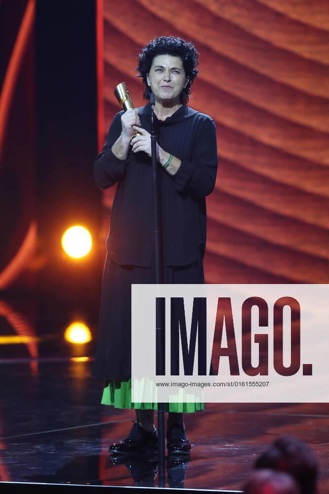 Deutscher Filmpreis 2022 Preisträger:in BESTES KOSTÜMBILD Anne-Gret Oehme LIEBER THOMAS bei der Verleihung der Lola - Deutscher Filmpreis 2022 im Palais am Funkturm in Berlin 24.06.2022