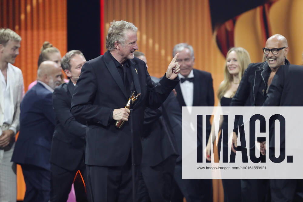Deutscher Filmpreis 2022 Preisträger:in BESTER SPIELFILM GOLD LIEBER THOMAS bei der Verleihung der Lola - Deutscher Filmpreis 2022 im Palais am Funkturm in Berlin 24.06.2022