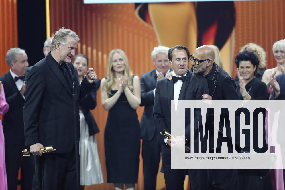 Deutscher Filmpreis 2022 Preisträger:in BESTER SPIELFILM GOLD LIEBER THOMAS bei der Verleihung der Lola - Deutscher Filmpreis 2022 im Palais am Funkturm in Berlin 24.06.2022
