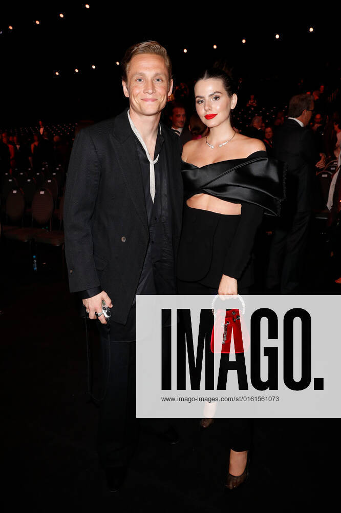 Deutscher Filmpreis 2022 Matthias Schweighöfer und Ruby O. Fee auf der Party bei der Verleihung der Lola - Deutscher Filmpreis 2021 im Palais am Funkturm in der Messe Berlin.