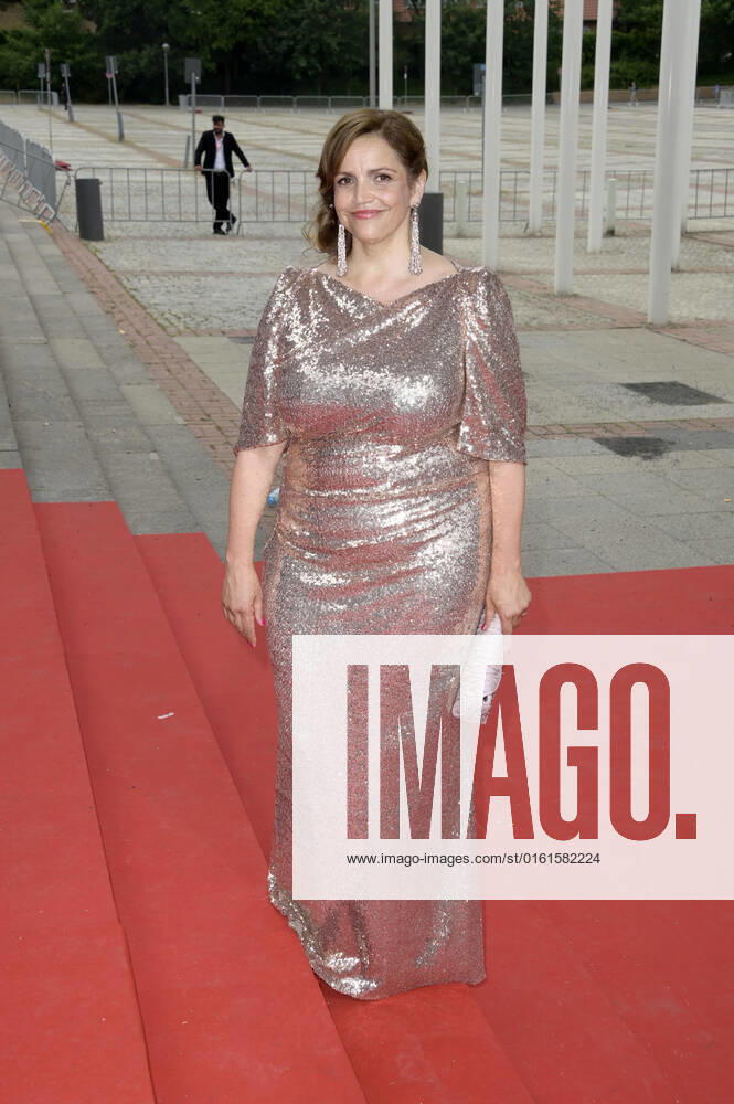 Rebecca Immanuel bei der 72. Verleihung des Deutschen Filmpreises 2022 im Palais am Funkturm in der Messe Berlin. Berlin