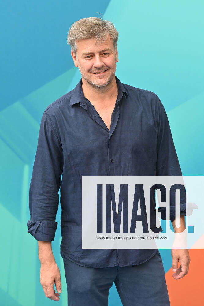 Marcus MITTERMEIER (Schauspieler) Einzelbild,angeschnittenes Einzelmotiv,Halbfigur,halbe Figur. ZDF Empfang Get Together in H ugo s Bar anlaesslich Filmfest Muenchen am 28.06.2022