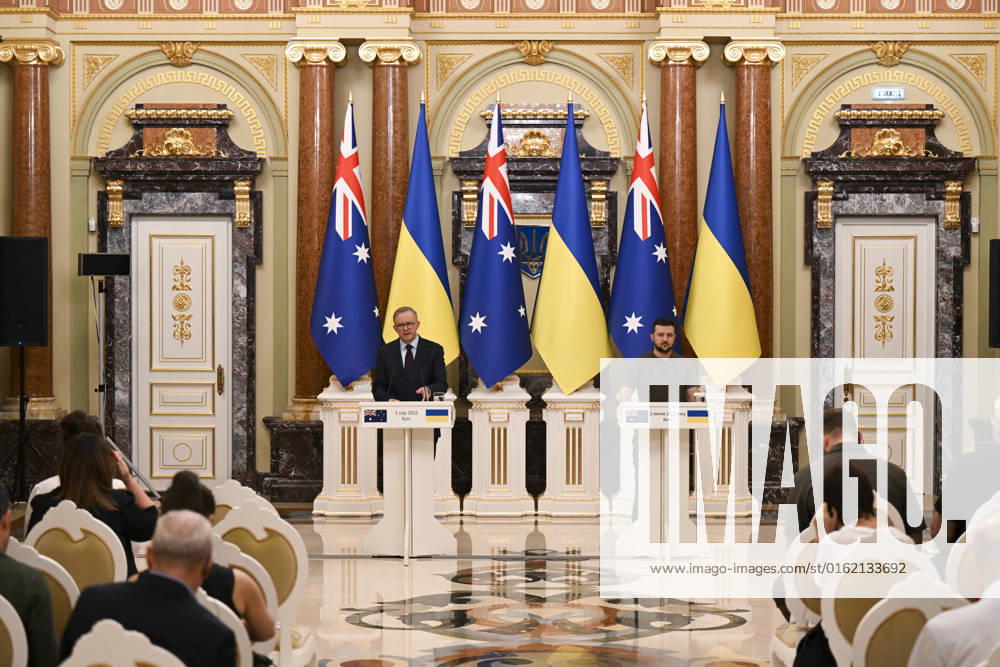 ANTHONY ALBANESE UKRAINE VISIT, Australian Prime Minister Anthony Albanese (left) and Ukrainian President Volodymyr Zelenskiy speak to the media during a press conference at the Presidential Palace in Kyiv, Ukraine, Sunday, July 3, 2022. Mr Albanese made a 12 hours long visit to Kyiv meeting with Ukrainian President Volodymyr Zelenskiy. ( NO ARCHIVING, , NO USE IN BOOKS WITHOUT CONSENT KYIV UKRAINE
