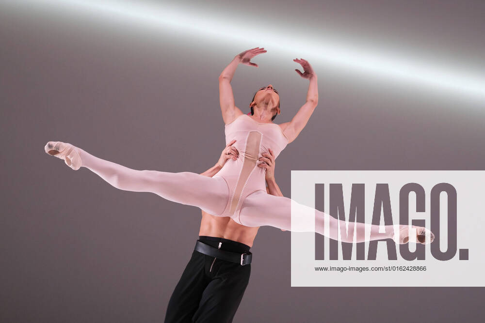 Dancers from the National Dance Company (CND) are seen during the performance of Grosse Fuge at the Zarzuela theater in Madrid. Madrid Spain - ZUMAs197 20220707_zaa_s197_048