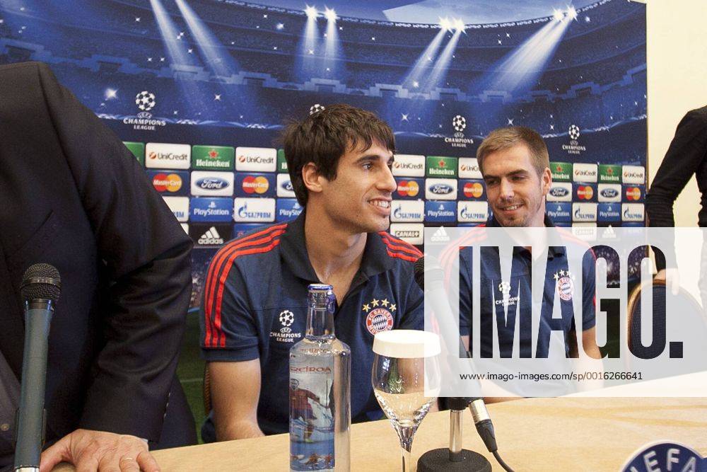 FC Bayern München s Javier Martinez and Philipp Lahm attends Press Conference at Intercontinental Hotel in Madrid, Spain. April 22, 2014. (20140422186)