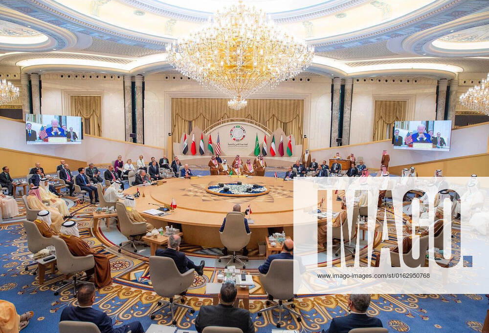 Leaders and representatives of the Gulf Cooperation Council (GCC) countries, the US, Egypt, Iraq, and Jordan attend the Jeddah Security and Development Summit (GCC+3) at a hotel in Saudi Arabia s Red Sea coastal city of Jeddah on July 16, 2022 Jeddah Saudi Arabia - ZUMAap3_ 20220716_zaf_ap3_048