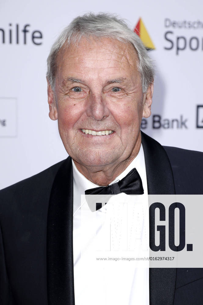 Jörg Wontorra beim 51. Ball des Sports 2022 im RheinMain CongressCenter. Wiesbaden