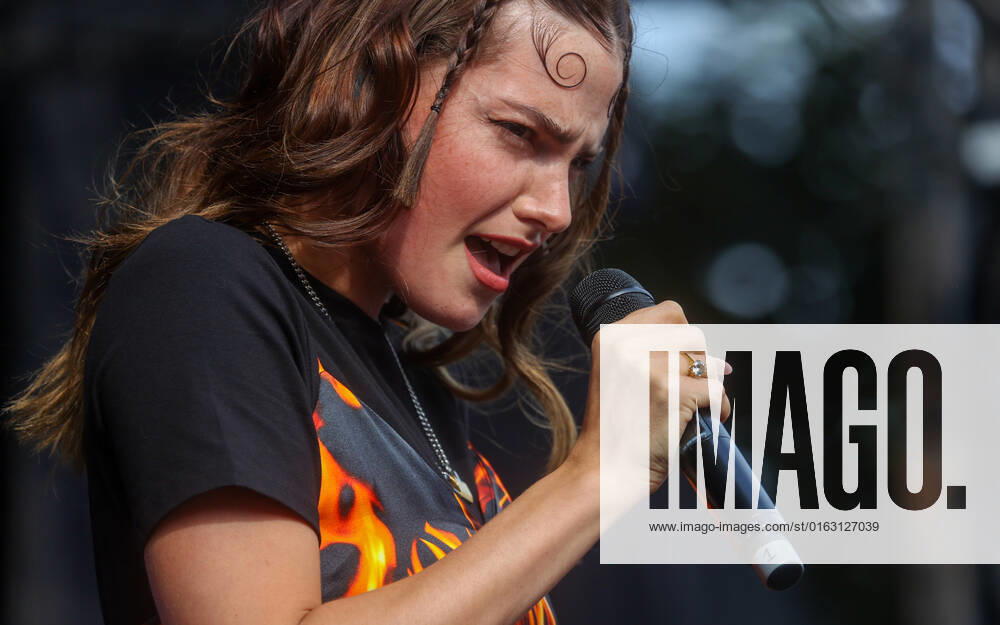 Belgian singer Claire Laffut performs on the first day of the Francofolies de Spa festival in Spa, Wednesday 20 July 2022. This year s edition of the festival is taking place from 20 to 23 July. VIRGINIExLEFOUR 37672473
