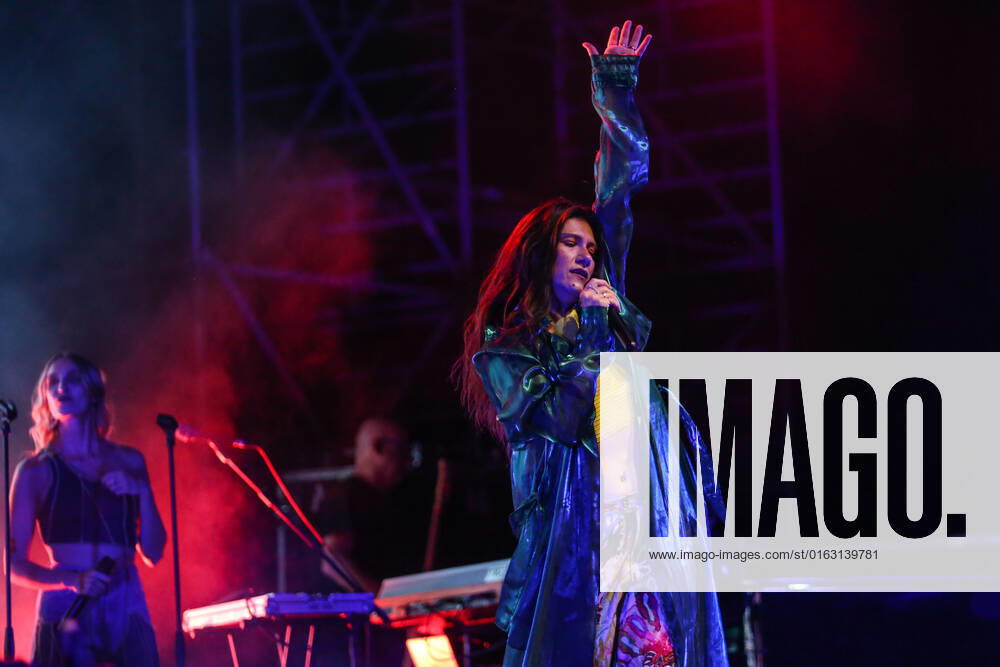 Elisa performs on stage at Aqualand - Vasto during Elisa del Back To The Future Live Tour , Italian singer Music Concert in Vasto, Italy, July 20 2022