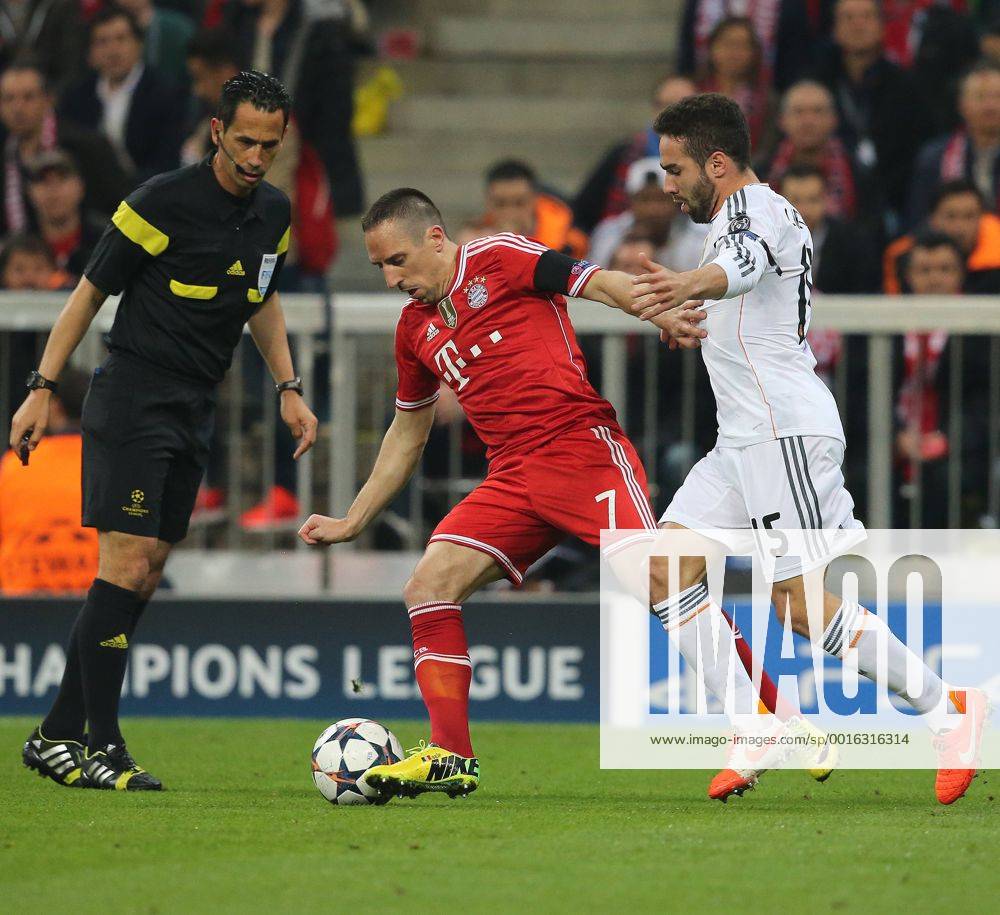 München, Fussball Männer, UEFA Champions League, Saison 2013 2014, Halbfinale Rückspiel, FC Bayern München vs Real Madrid CF 29.04.2014, München Arena München Franck Ribery, FC Bayern Daniel Carvajal, Real Madrid,