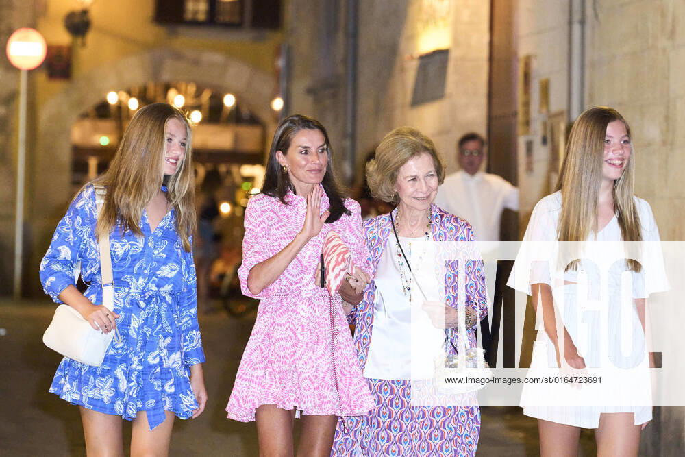 Sagrera Princess Leonor and Queen Letizia and Queen Sofia and Princess Sofia in the streets of the Sagrera street marquet on Palma de Mallorca. No Spain Â