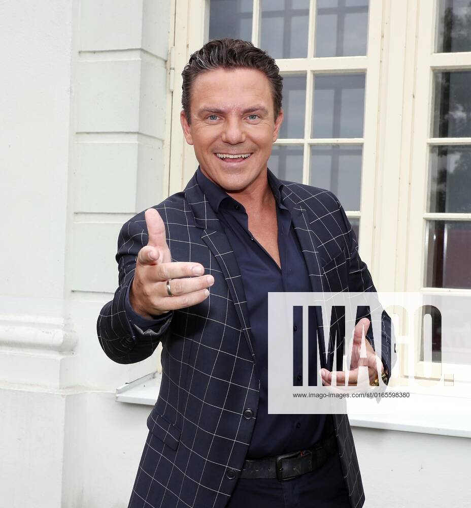 Stefan Mross bei der Schlager Radio Schlager Hammer Tour 2022 in Oranienburg.