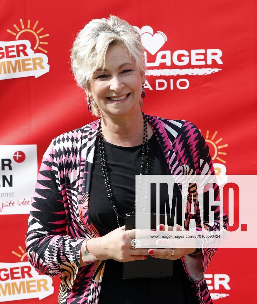 Norman Langen bei der Schlager Radio Schlager Hammer Tour 2022 in Oranienburg.