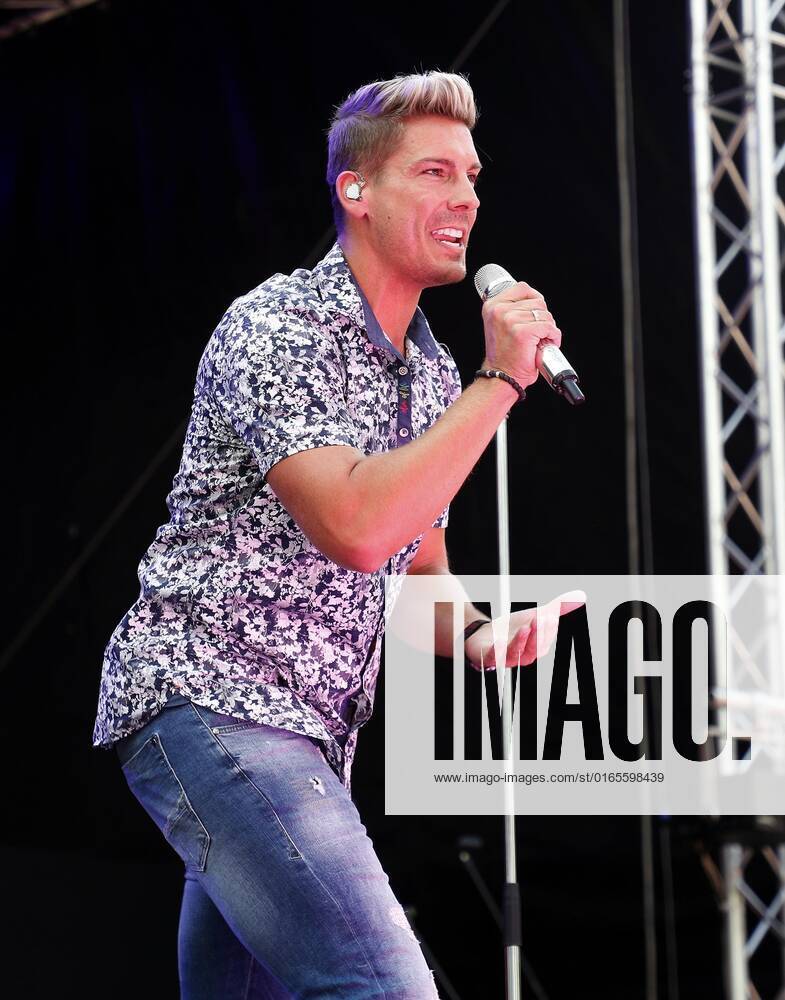 Norman Langen bei der Schlager Radio Schlager Hammer Tour 2022 in Oranienburg.