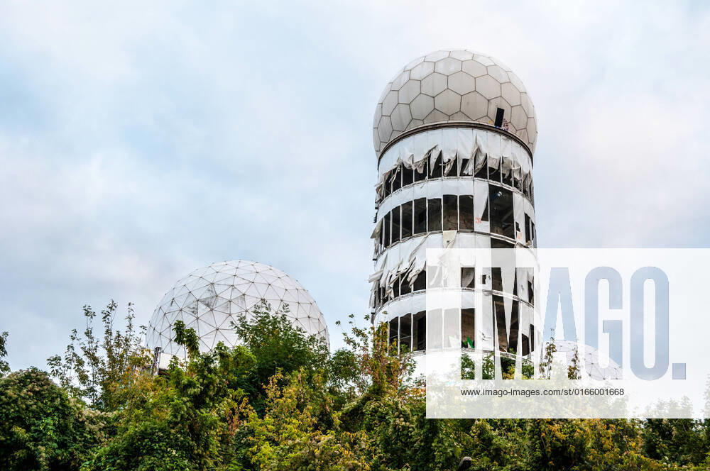 IMAGO Creative: Architektur in Berlin former NSA listening station on the Teufelsberg in Berlin , 12161452.jpg, Berlin, abandoned, american, architecture, building, cold war, germany, grunewald, historic, landmark, listening, nsa, surveillance, teufelsberg, usa,