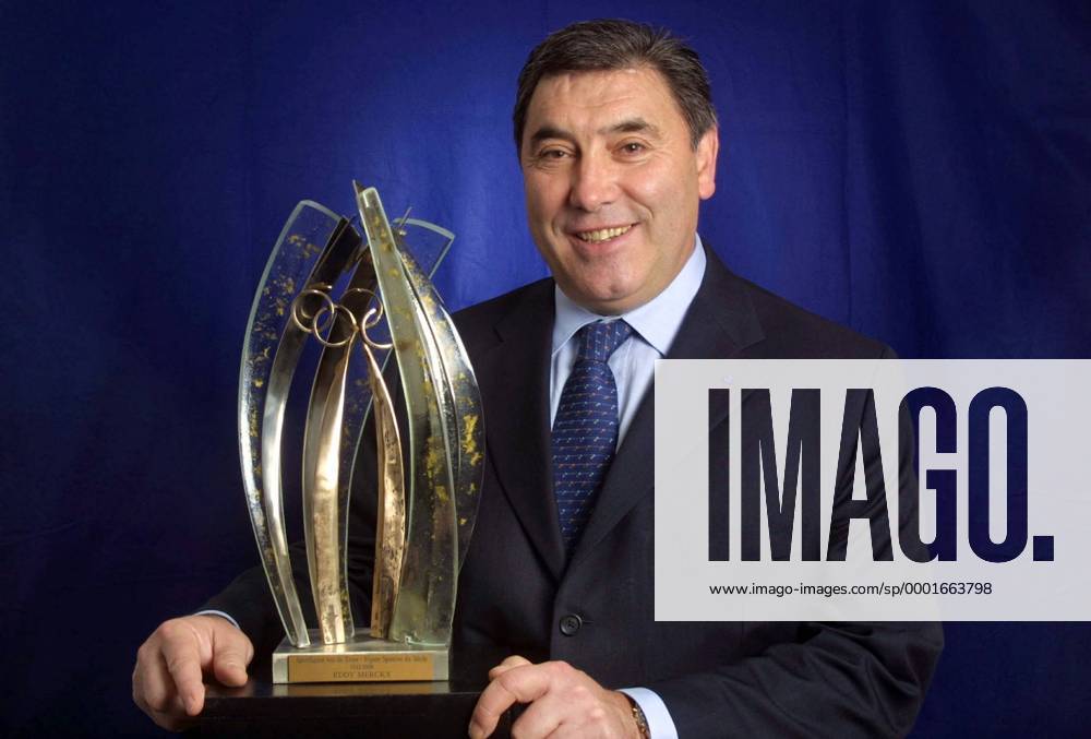 Radsportlegende Eddy Merckx (Belgien) - Belgiens Sportler des Jahrtausends - Radsport Herren 2000, Straßenradsport, Straße, Rad, Sportler des Milleniums, Millenium, Jahrtausend Einzelbild Freude,