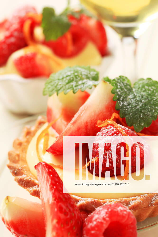 Dessert - Small custard tart with fresh fruit , 21883744.jpg, nobody, closeup, plate, delicious, food, snack, treat, sweet, dessert, small, cake, shell, crust, pastry, banana, vanilla, mousse, fresh, raspberry, strawberry, fruit, cream, custard, pudding, tartlet, tart,